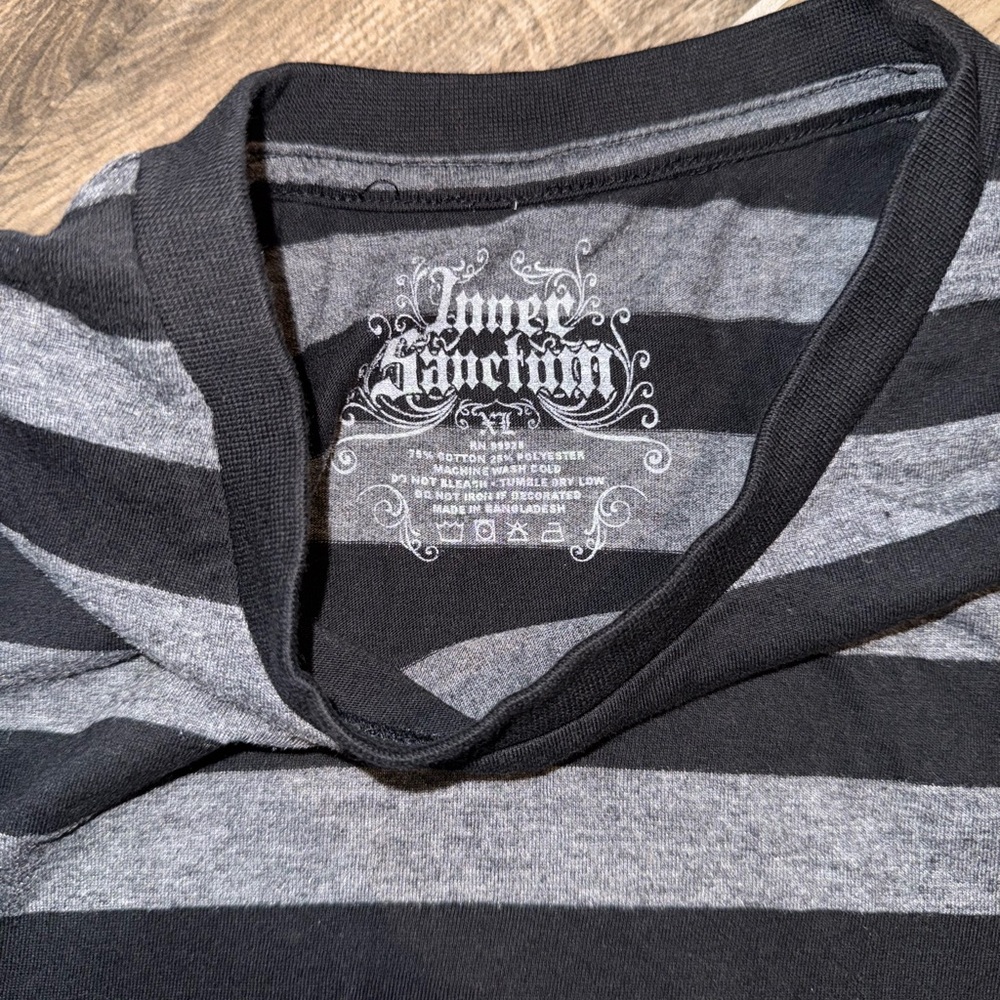 Inner sanction adult men’s extra large striped tee shirt - Picture 2 of 2